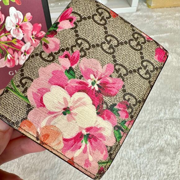 Gucci Flora Compact Wallet Wristlet clutch GOOD USED BEAUTIFUL - Picture 3 of 16